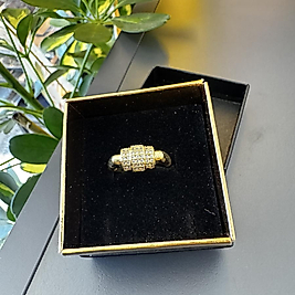 Xupıng zirkon yüzük