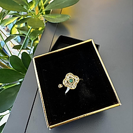 Xupıng zirkon yüzük